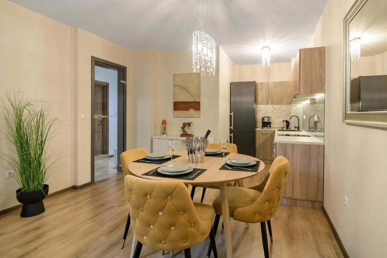 Мarelis Luxe Port Apartment Warna Bulgarien
