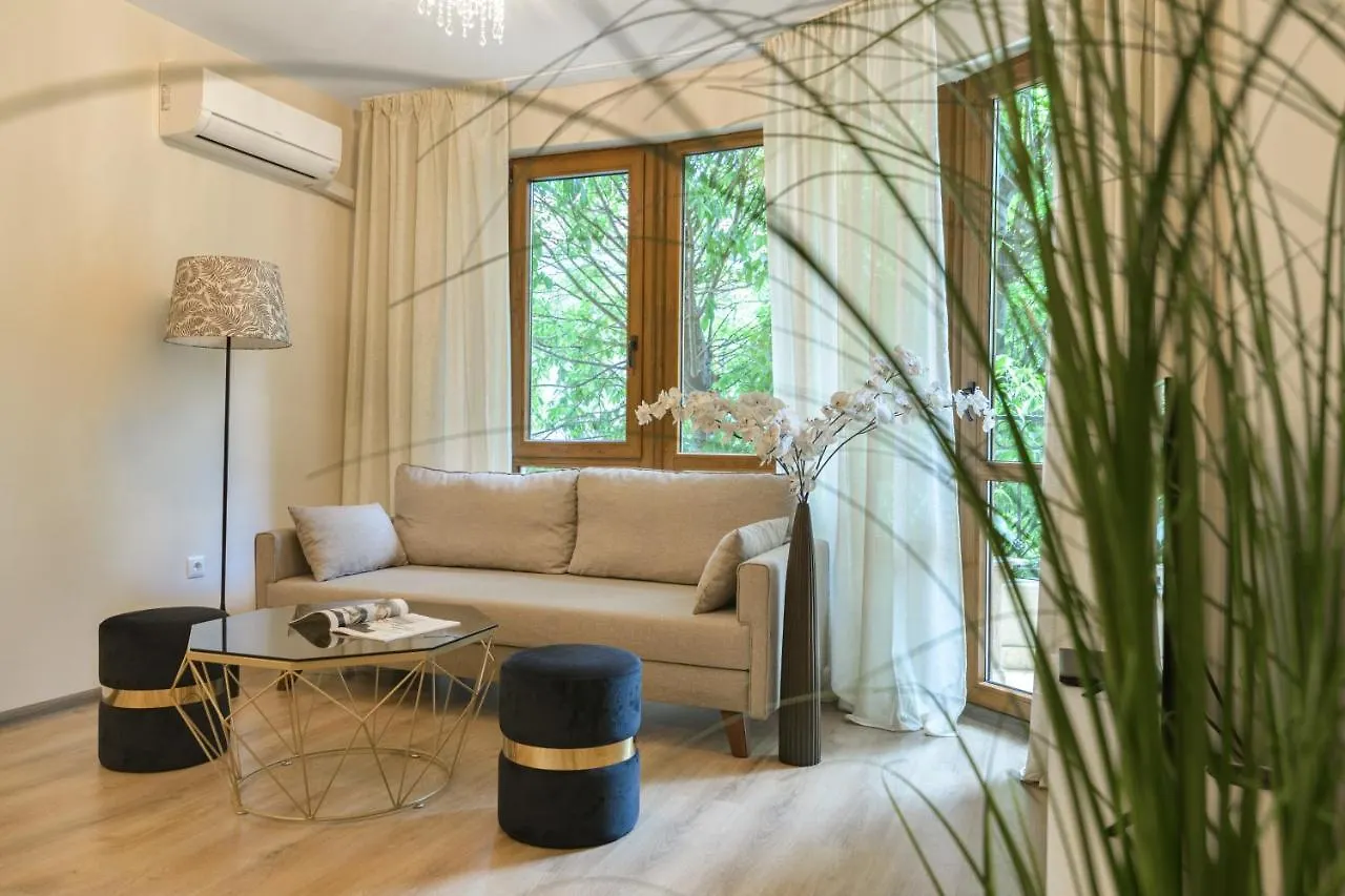 Мarelis Luxe Port Apartment Warna