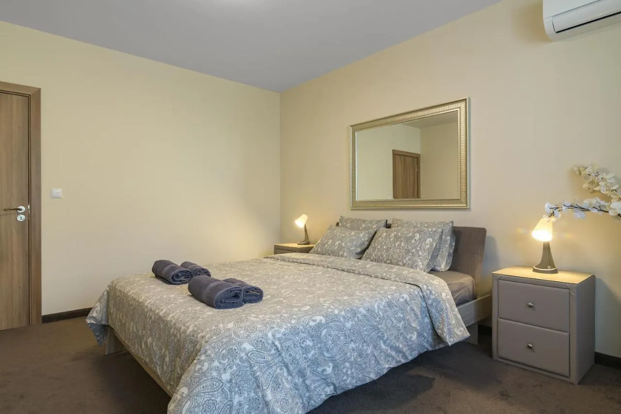 Мarelis Luxe Port Apartment Warna Bulgarien
